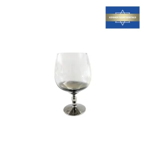 Mia Snifter